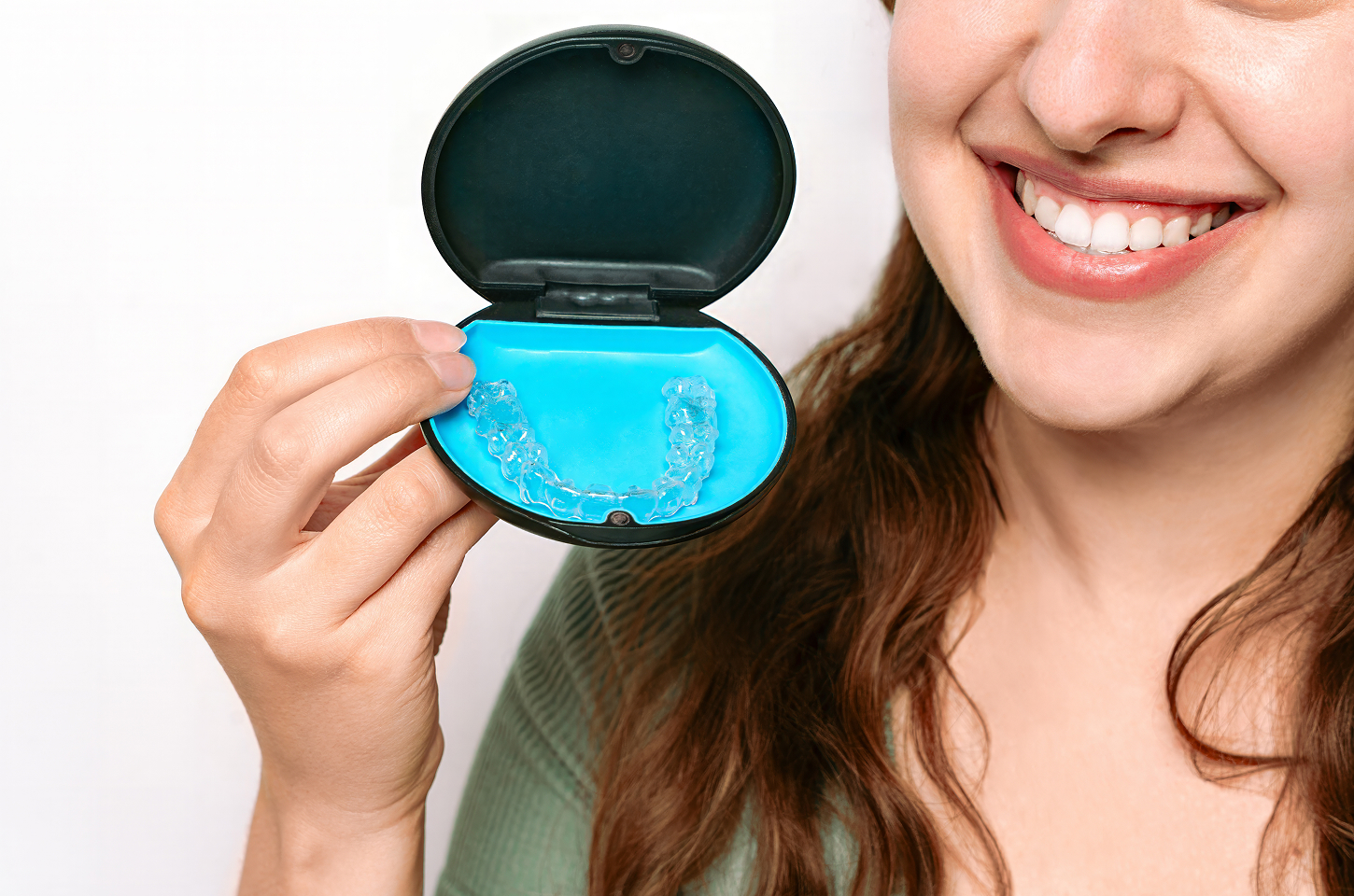 woman smiling clearaligner case